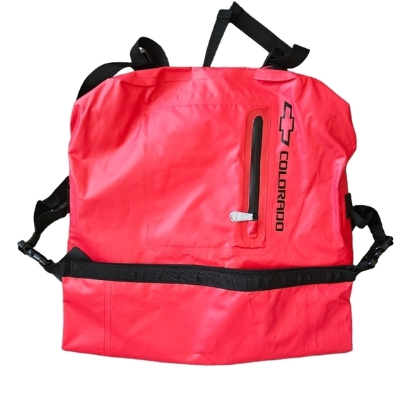 Stormtech Cascade Waterproof 28L Backpack Red Black Chevy Colorado WXP-2 - Picture 3 of 5